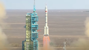 3 Çinli astronot taşıyan Shenzhou-20 havalandı