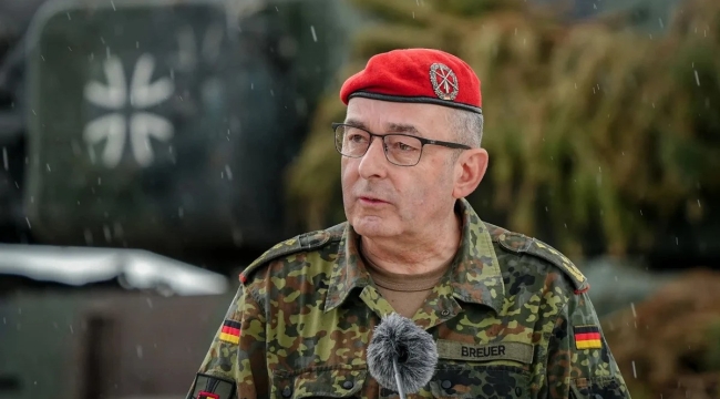 Almanya, savunma yatırımlarını artırıyor