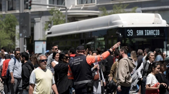 İspanya ve Portekiz'de büyük elektrik kesintisi