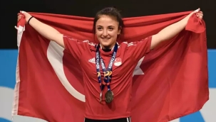 Milli halterci Bektaş 3. kez Avrupa şampiyonu oldu