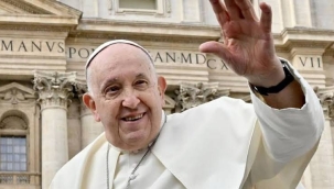 Papa Francis 88 yaşında hayatını kaybetti