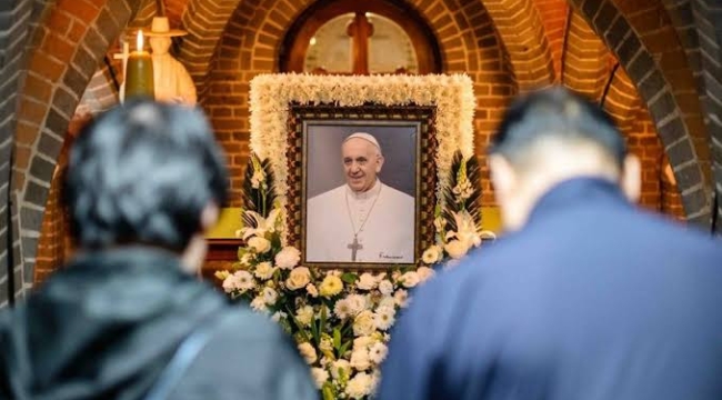 Papa'nın cenaze töreni 26 Nisan'da düzenlenecek