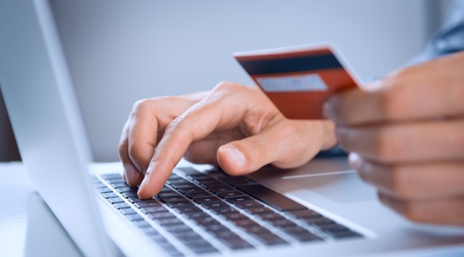 TR'nin e-ithalatı ilk 2 ayda 43,8 milyar TL'ye ulaştı