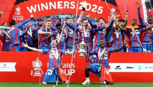 FA Cup'ta şampiyon Crystal Palace