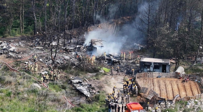 G. Kore'de deniz kuvvetlerine ait uçak düştü: 4 ölü