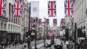 İngiltere'de enflasyon Nisan'da yıllık %3,5 arttı