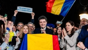 Romanya'nın yeni cumhurbaşkanı Nicuşor Dan