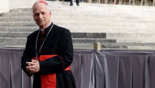 Yeni papa, ABD'li kardinal Robert Prevost oldu