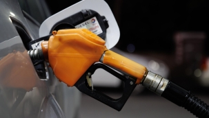 Benzine 1 lira 46 kuruş, motorine 1 TL zam geliyor 