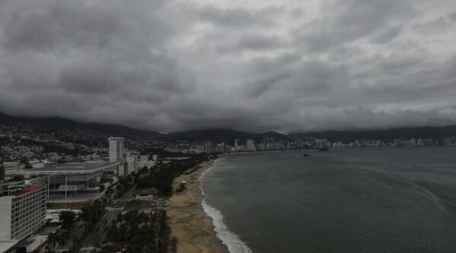 Erick Kasırgası Meksika kıyılarına ulaştı