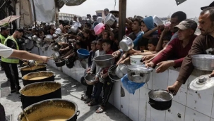 İsrail, gıda yardımı bekleyen sivilleri vurdu: 26 ölü