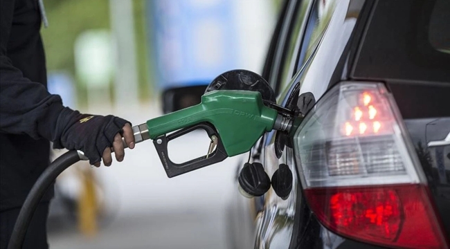 Motorinin litre fiyatına 1,49 TL zam geldi
