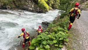 Trabzon'da dereye düşen çocuk hayatını kaybetti