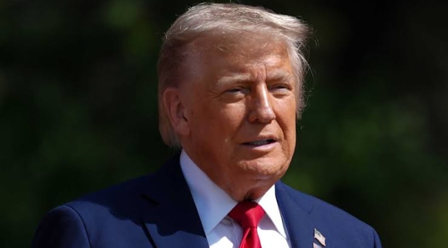 Trump: "İran barışçıl olursa yaptırımlar kalkar"