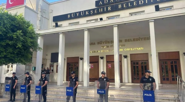 CHP'li 3 Belediye Başkanı daha gözaltına alındı
