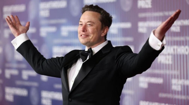 Elon Musk yeni parti kurdu: "Amerika Partisi"