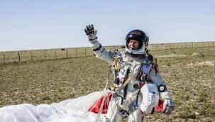 Paraşütçü Felix Baumgartner hayatını kaybetti