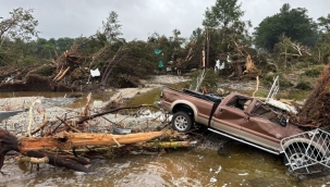 Teksas'ta sel: Can kaybı 104'e yükseldi