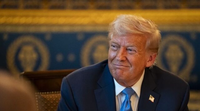 Trump'tan AB ve Meksika'ya %30 gümrük vergisi