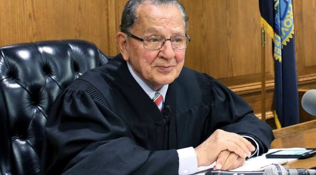 ABD'li yargıç Frank Caprio hayatını kaybetti