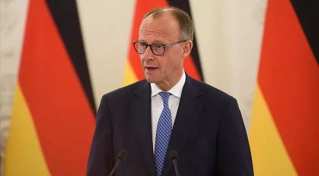 Almanya, İsrail'e silah ihracatını askıya aldı