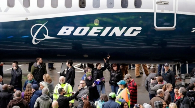 Boeing'in yaklaşık 3.200 çalışanı greve gitti