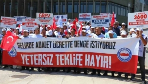 Zamı az bulan memurlar 1 günlüğüne iş bıraktı 