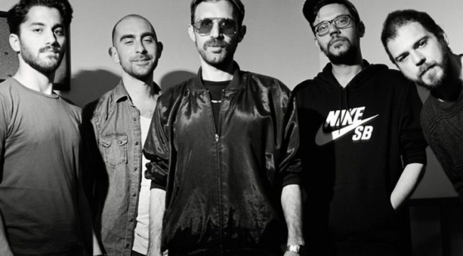 Adamlar grubu müziğe ara verdi