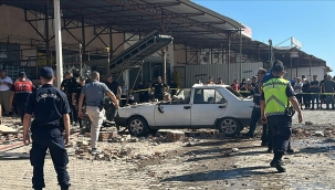 Antalya'da toptancı halinde patlama: 1 ölü, 3 yaralı