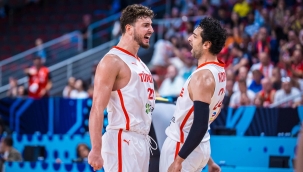 EuroBasket: Türkiye 24 yıl sonra yarı finalde