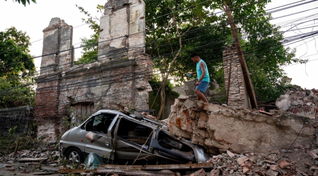 Filipinler'de 6,9 büyüklüğünde deprem: 5 ölü