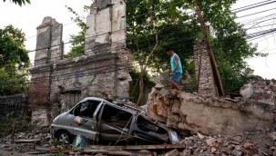 Filipinler'de 6,9 büyüklüğünde deprem: 5 ölü