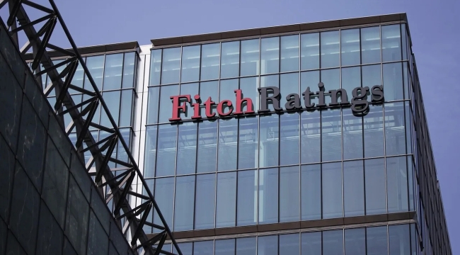 Fitch, Fransa'nın kredi notunu A+'ya düşürdü