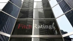 Fitch, İtalya'nın kredi notunu BBB+'ya yükseltti