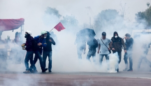 Fransa'da hükümet karşıtı protestolar: 250 gözaltı