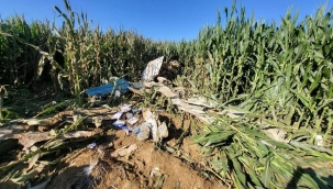 İzmir'de eğitim uçağı düştü: 1 can kaybı