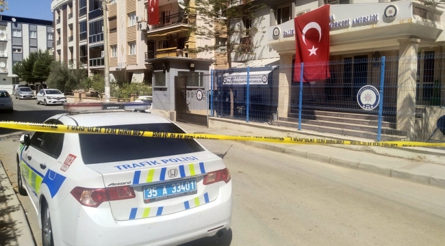 İzmir'de karakola saldırı: 2 polis şehit oldu
