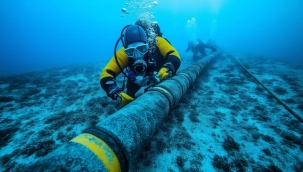 Kızıldeniz'de deniz altı internet kabloları kesildi
