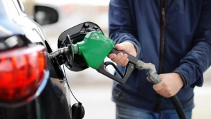 Benzine 1,3 TL, motorine 1,38 TL indirim geliyor