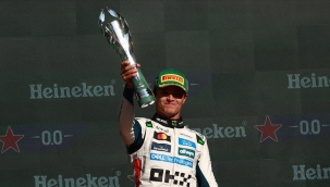 F1 Meksika GP'sinde kazanan Lando Norris