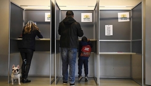 Hollanda, Temsilciler Meclisi için sandığa gidiyor