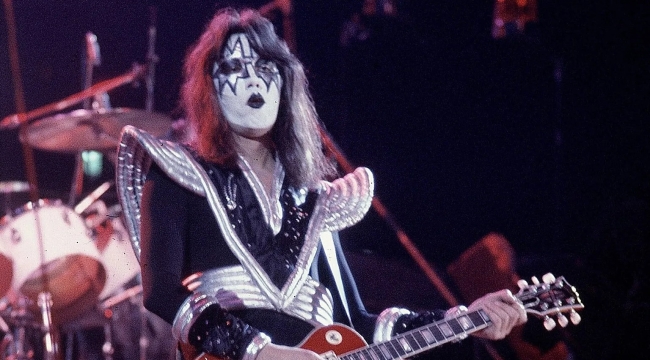KISS grubu gitaristi Ace Frehley hayatını kaybetti