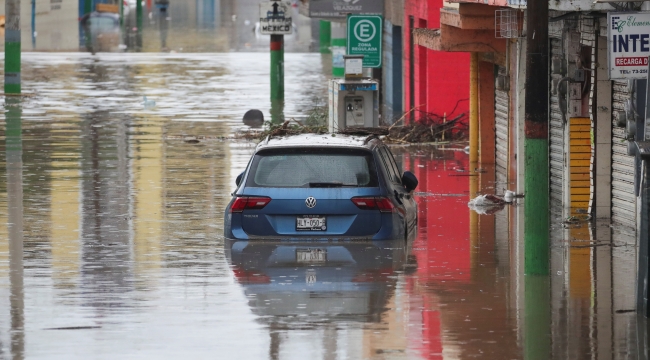 Meksika'da sel: En az 28 kişi hayatını kaybetti