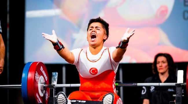 Milli para halterci Duman dünya ikincisi oldu