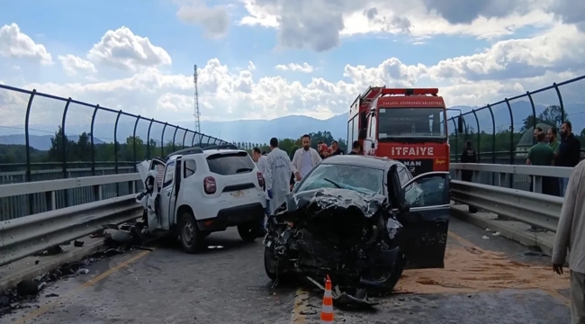 Sakarya'da trafik kazası: 2 jandarma şehit oldu