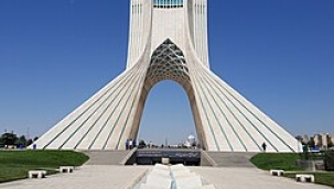 İran, başketi Tahran'dan taşımaya hazırlanıyor