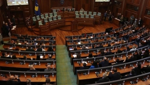 Kosova Meclisi feshedildi