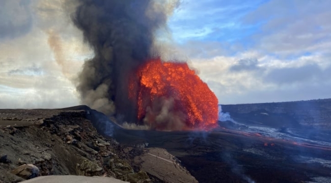 ABD'de Kilauea Yanardağı yeniden faaliyete geçti