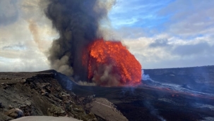 ABD'de Kilauea Yanardağı yeniden faaliyete geçti
