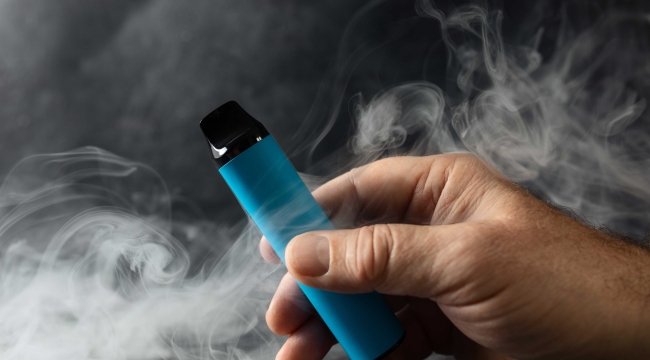 Azerbaycan'da elektronik sigara yasaklanıyor